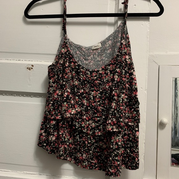 tank top - Picture 1 of 1